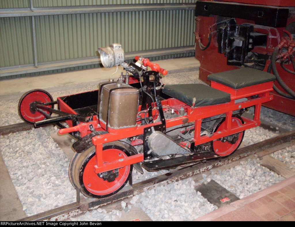 Ganger motor trolley