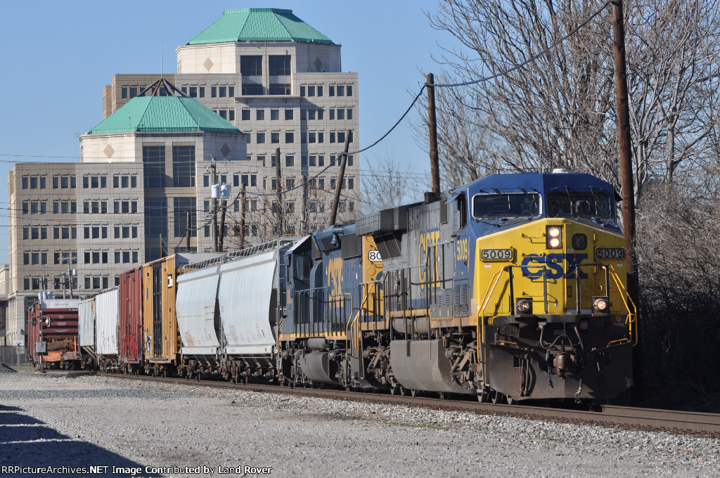 CSXT 5009 On CSX Q 339 Eastbound