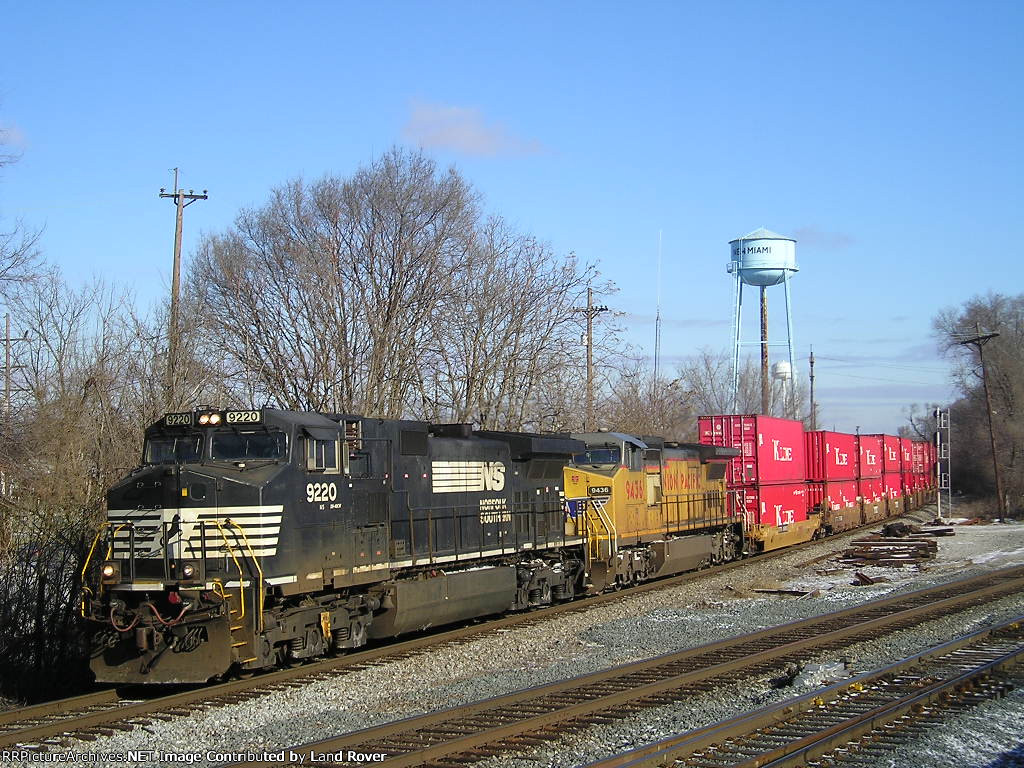 NS 9220 On NS 25 A