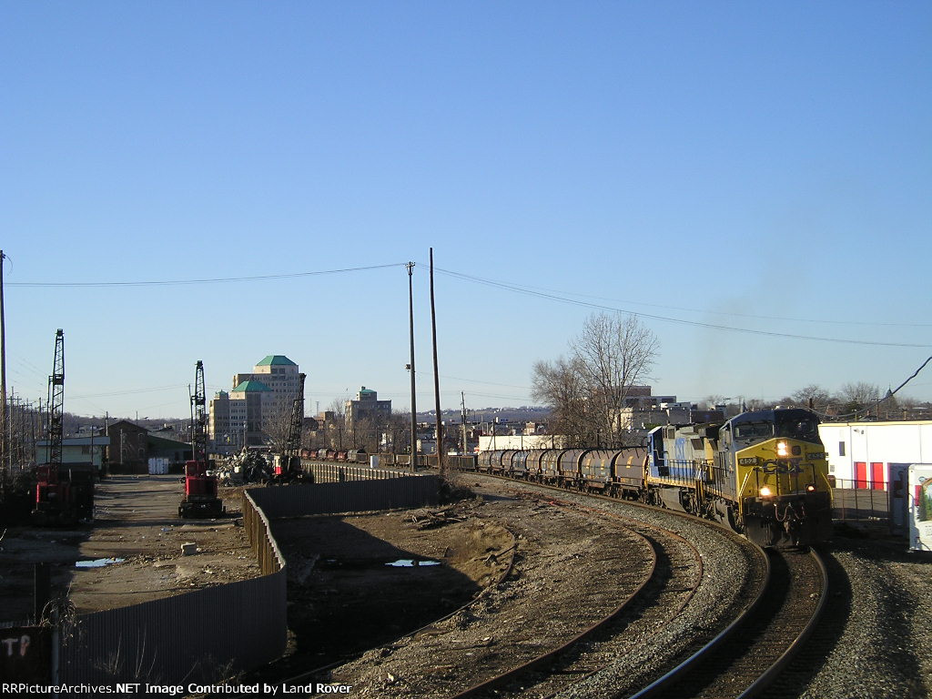 CSXT 452 On CSX K 587