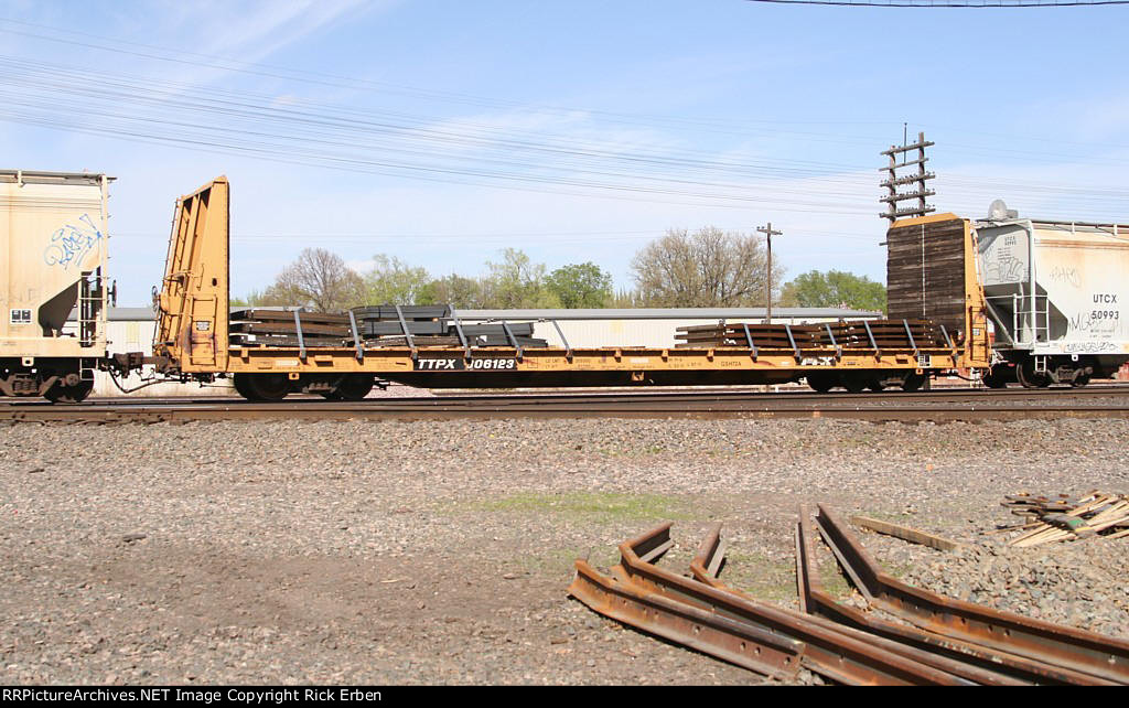 TTPX 806123