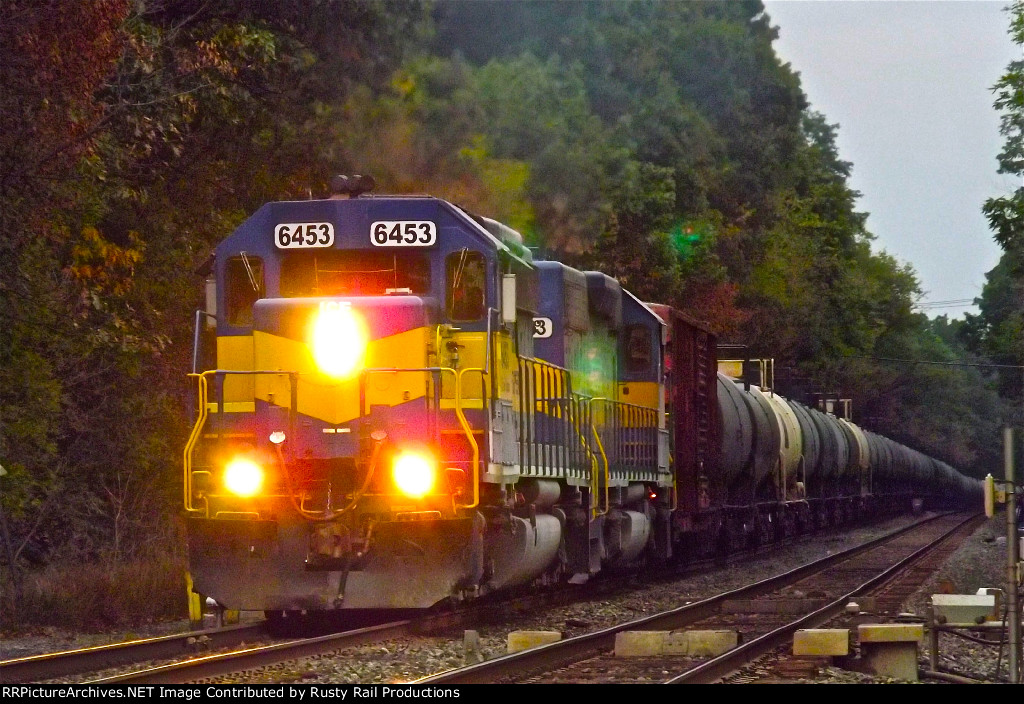 K635 pounding the grade with EMDS