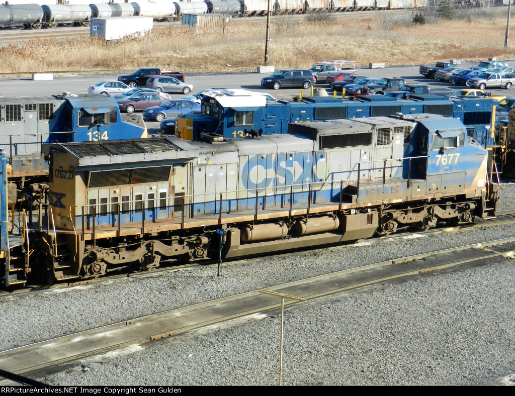 CSXT GE C40-8W 7677