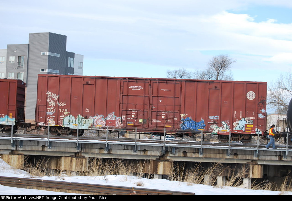 BNSF 761178