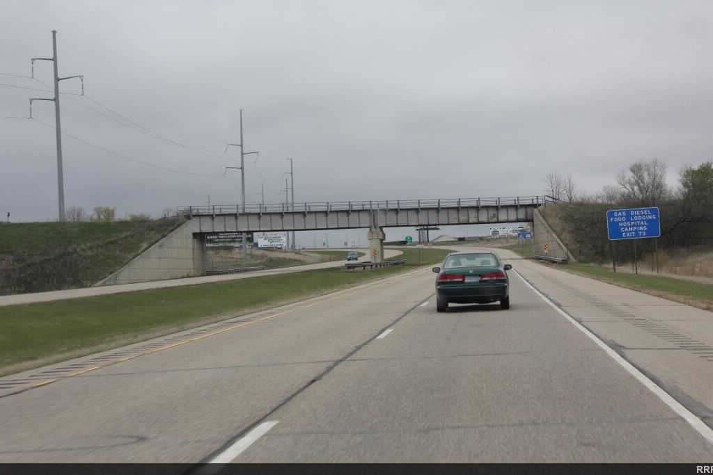 Abandoned Ex CMStP&P Bridge over I-90