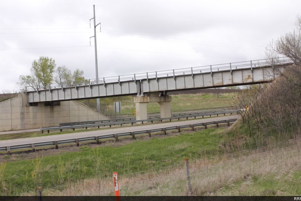 Abandoned Ex CMStP&P Bridge over I-90