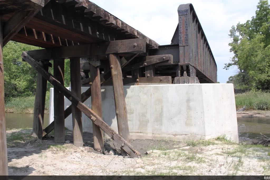 DM&E Little Cottonwood River Bridge