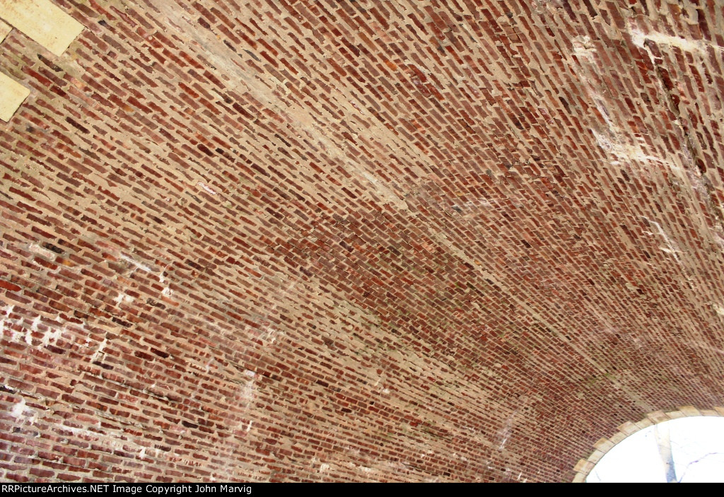 Ex MILW Wolf Creek Tunnel