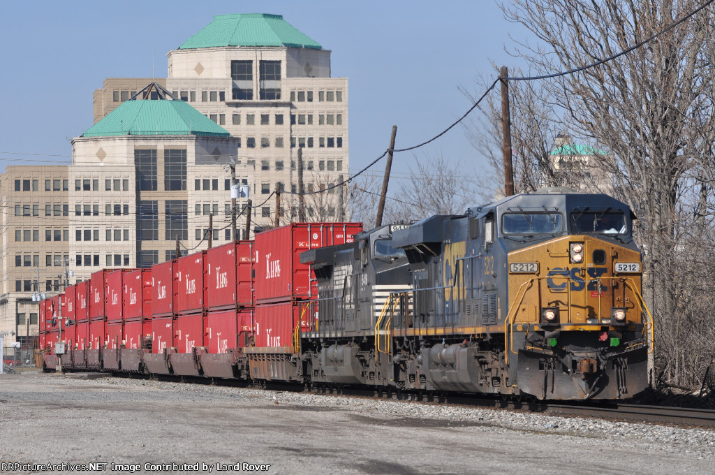 CSXT 5212 On NS 25 A Eastbound
