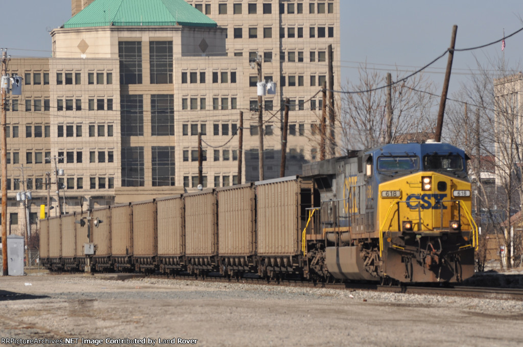 CSXT 618 On CSX K 411