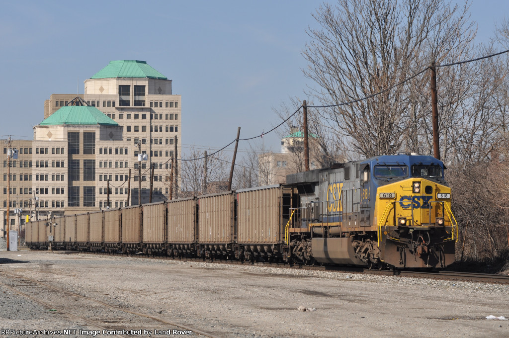 CSXT 618 On CSX K 411