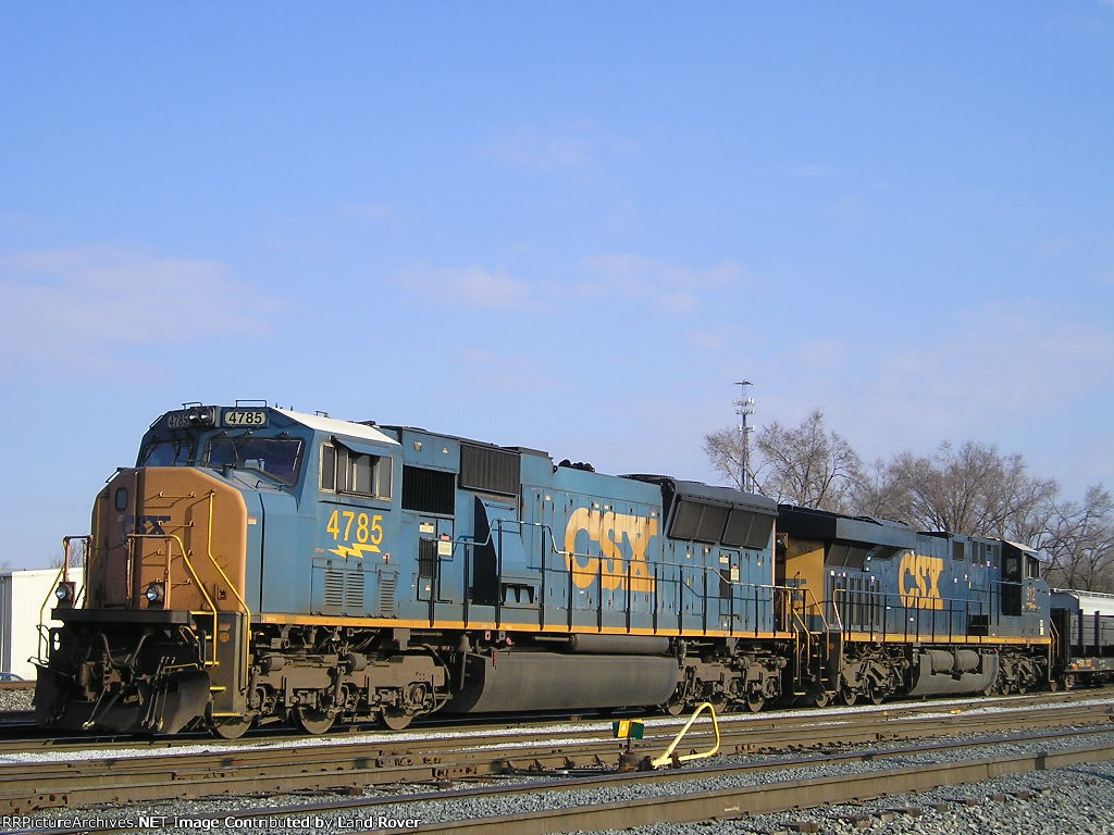 CSXT 4785 On CSX K 185