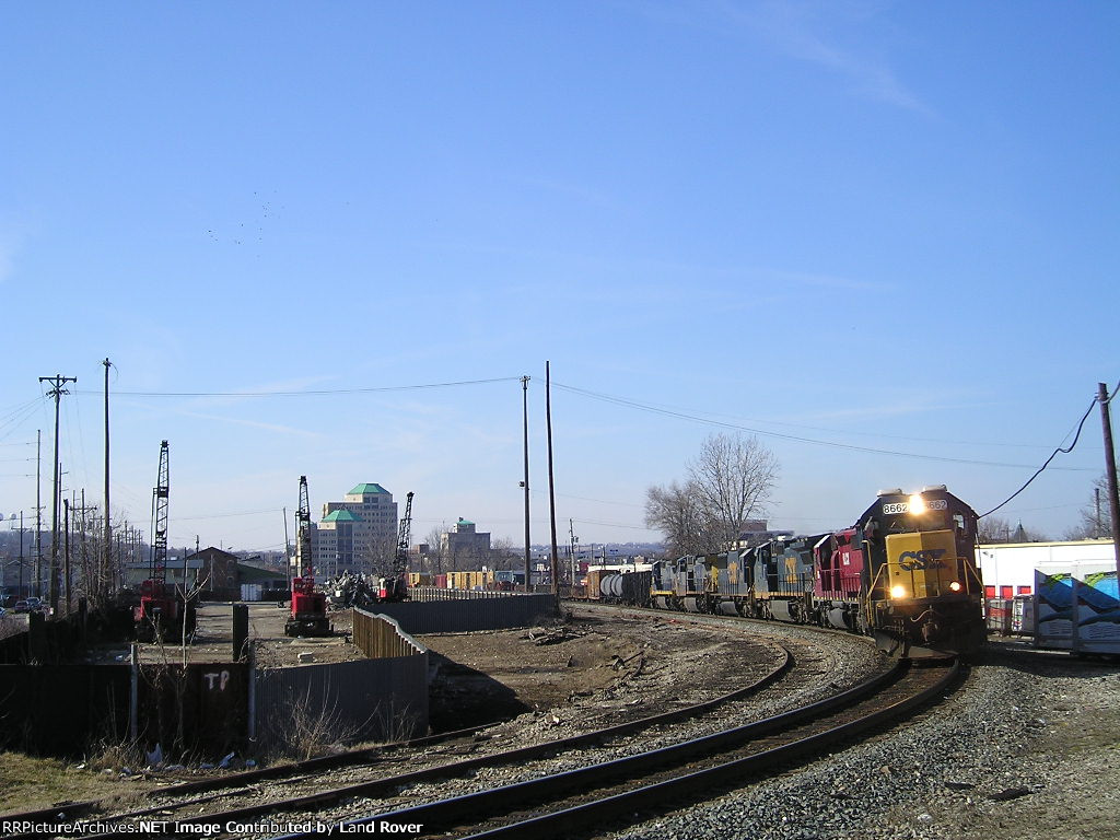 CSXT 8662 On CSX Q 501