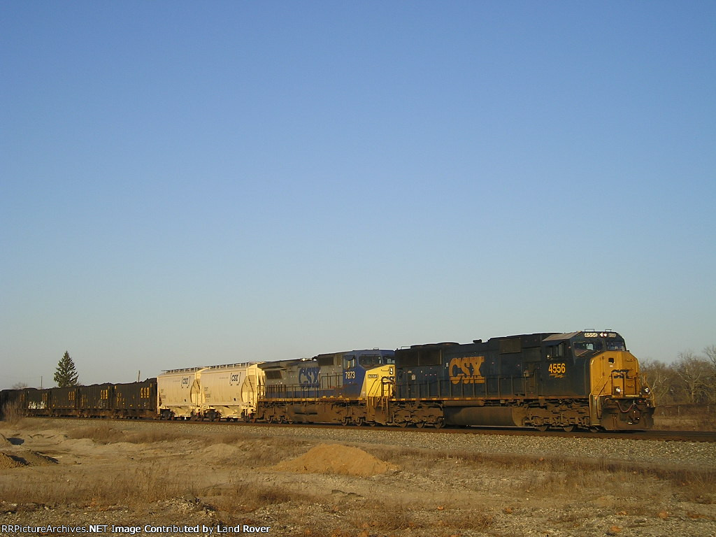CSXT 4556 On CSX Q 559