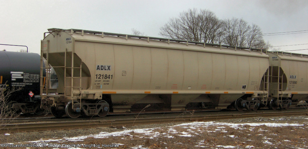 ADLX 121841 (ex-BNBX 121841)