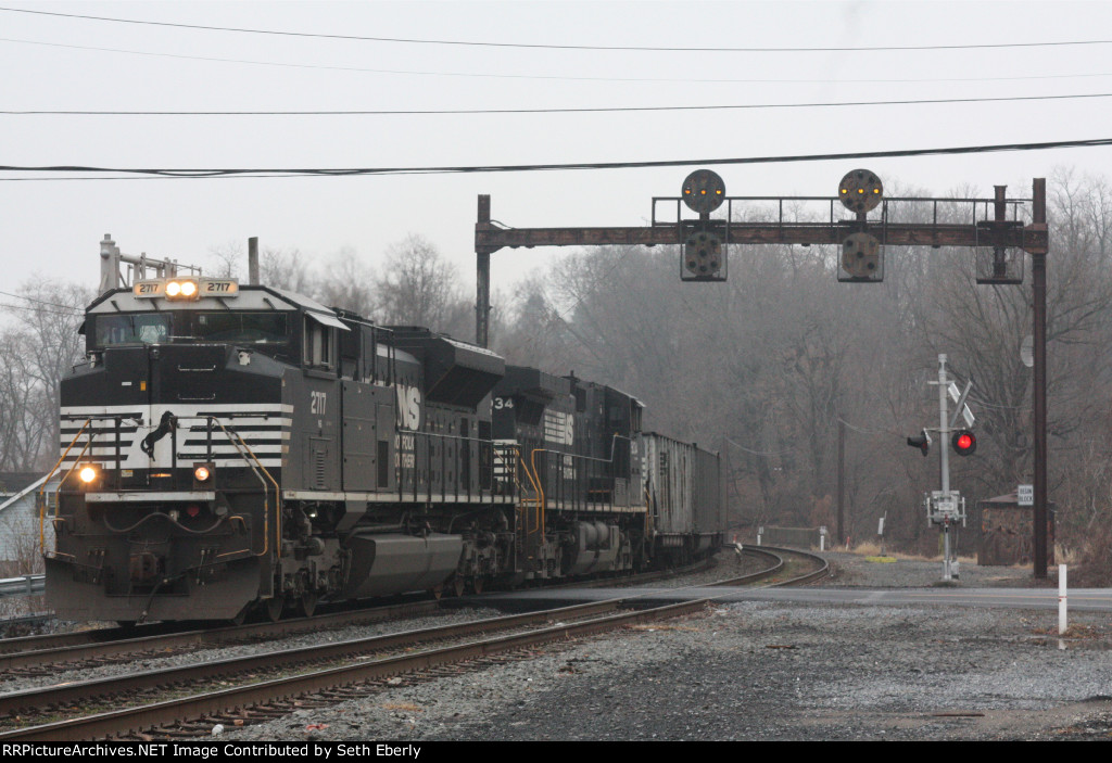 NS 637 WB @ STELL MP:EP 68.5