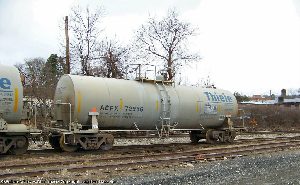 ACFX 72956 wearing Thiele paint