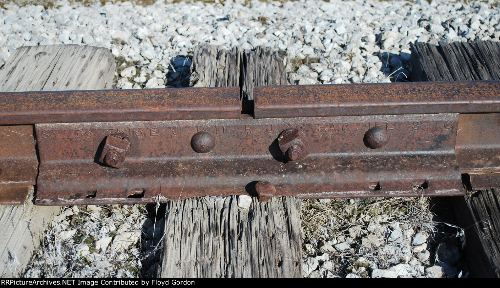 Joint Bar (Fishplate) for 75 LBS Rail. 