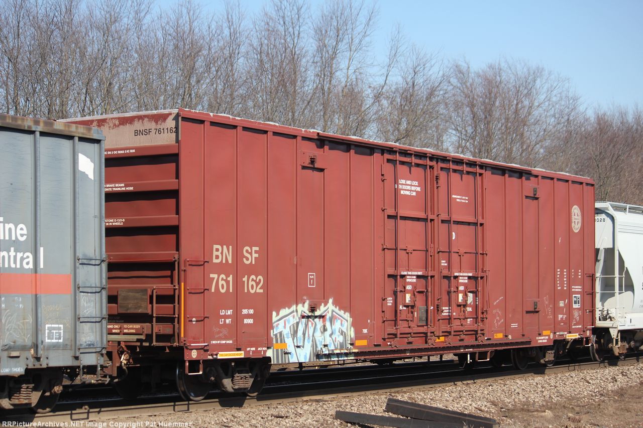 BNSF 761162