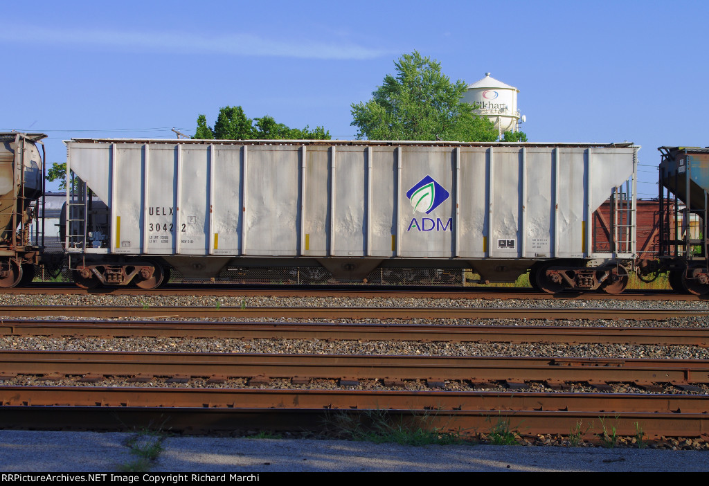 UELX 30422