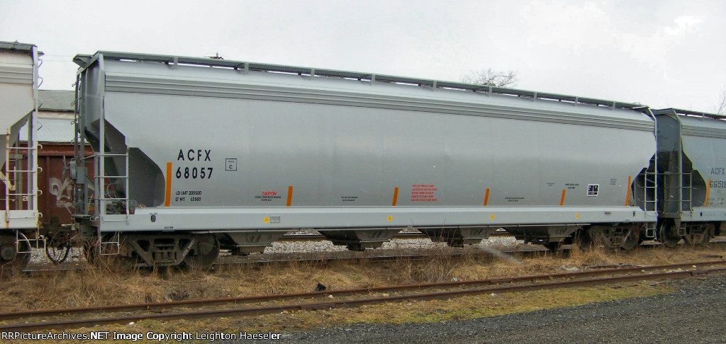 ACFX 68057 in clean paint