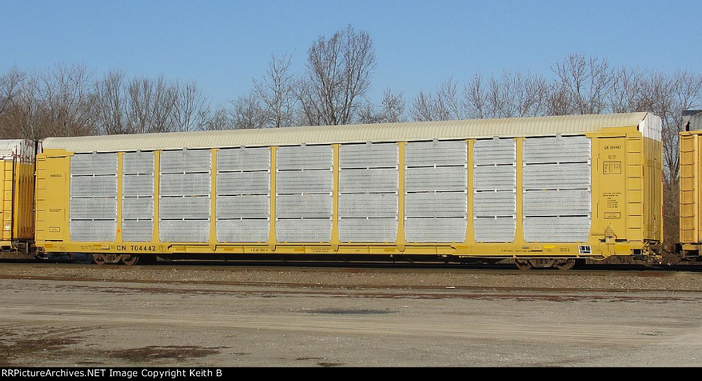CN 704442