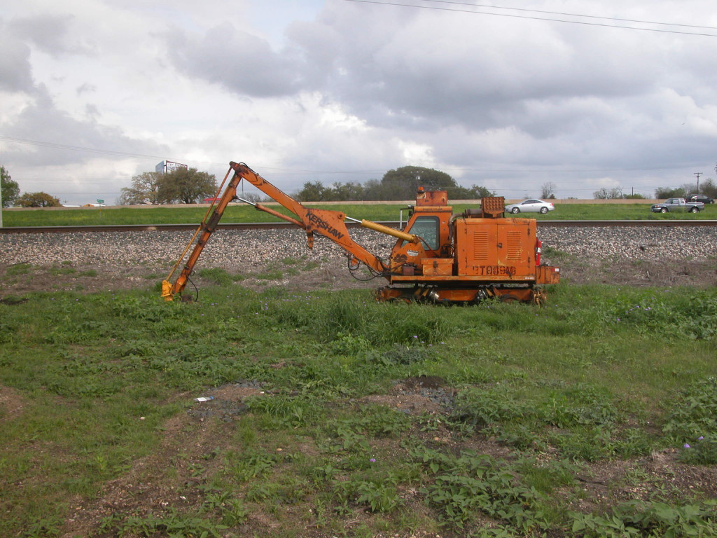 UP BTC49M  14Mar2012  In the grass at Roland Lane 