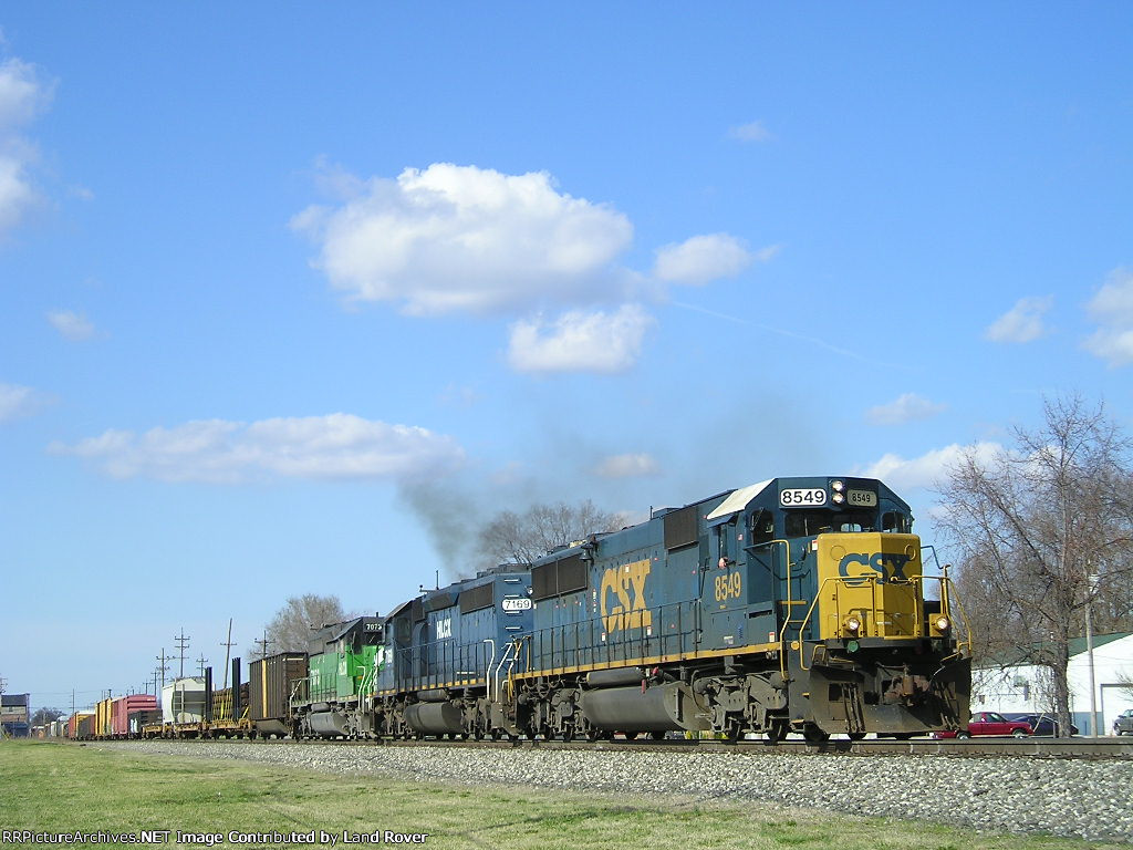 CSXT 8549 On CSX Q 339