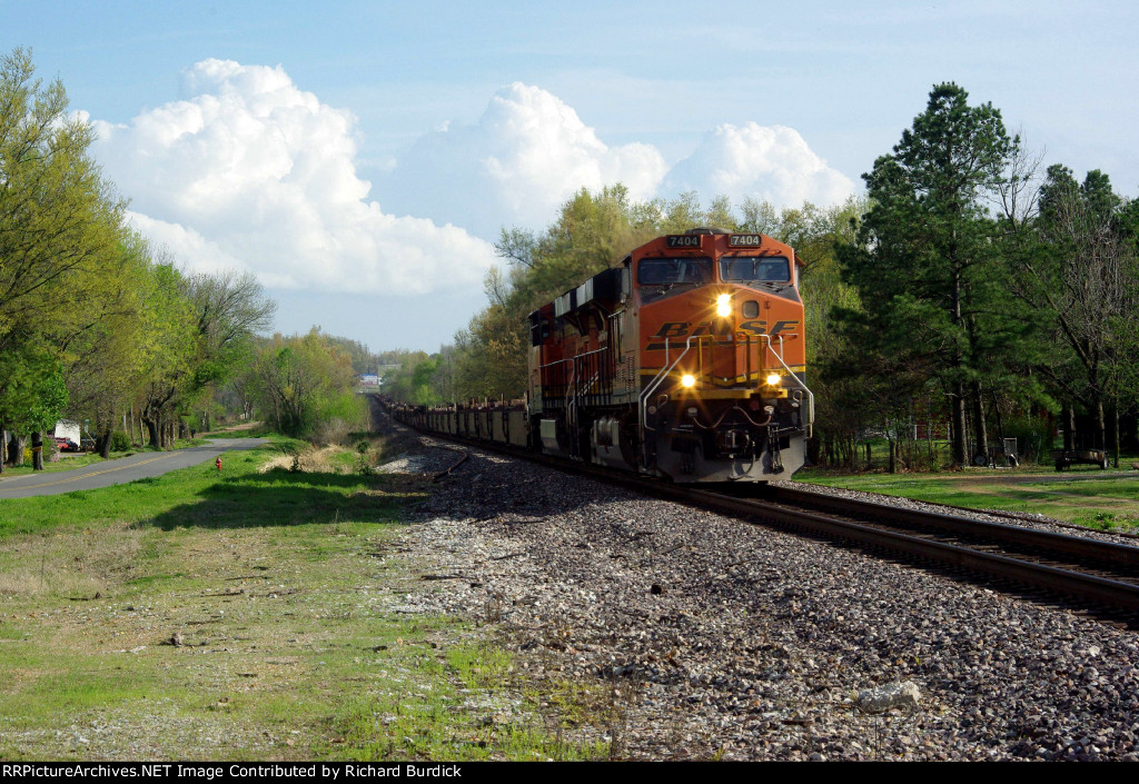 BNSF 7404