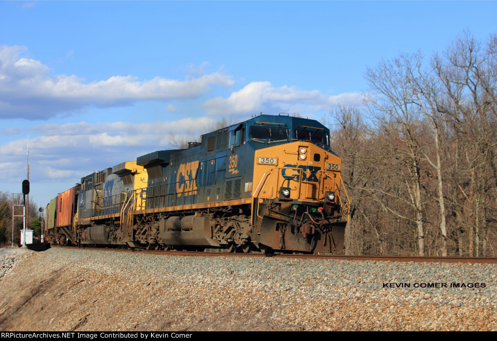 Q647 south passing NE Kelly