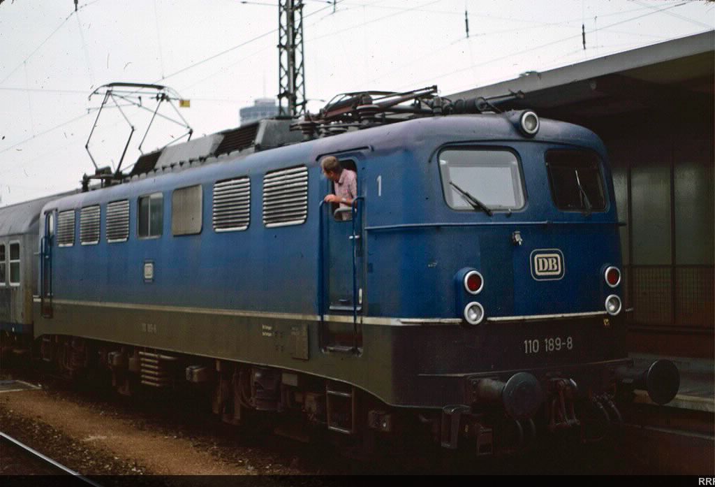 DB 110 189-8