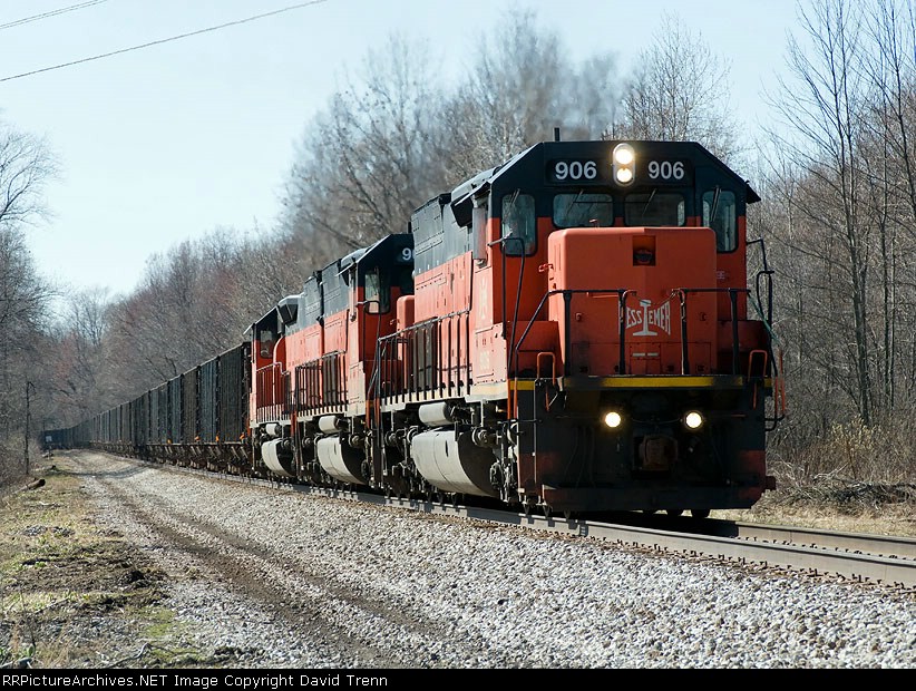 B&LE 906, 901 & 908 approach Rt 215 on their way south with loads of ore