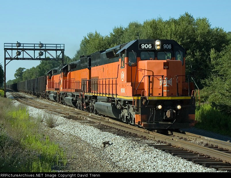 B&LE 906 at Sandy Jct.