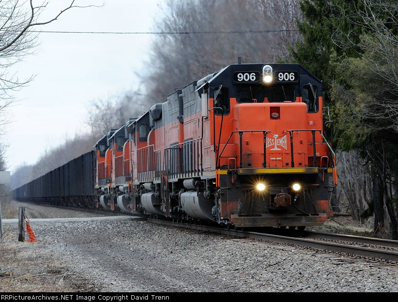 A Southbound B&LE ore train crosses over Huntley Rd with B&LE 906 in the lead