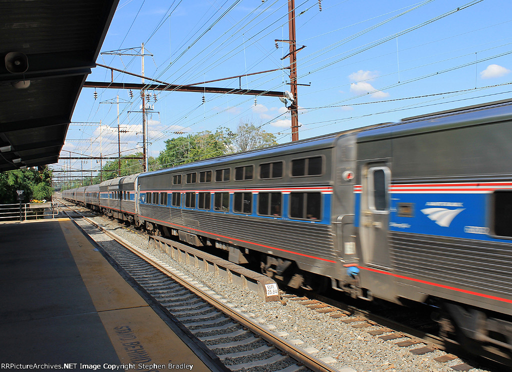 Amtrak train 98
