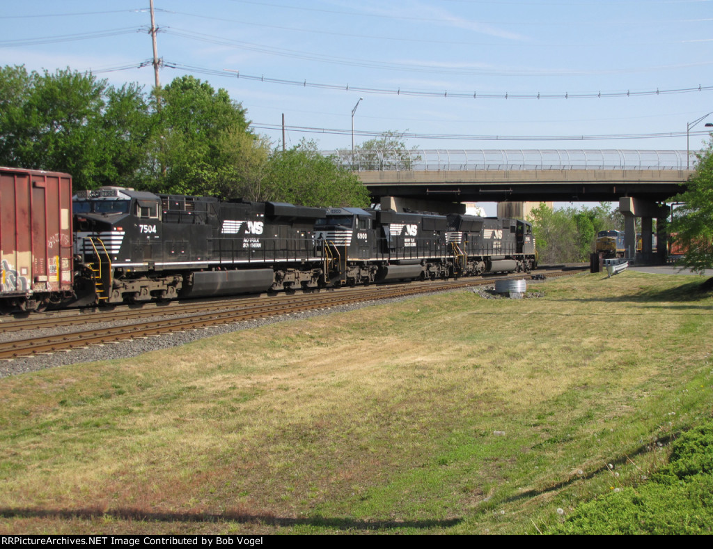 NS 7504 and 6900