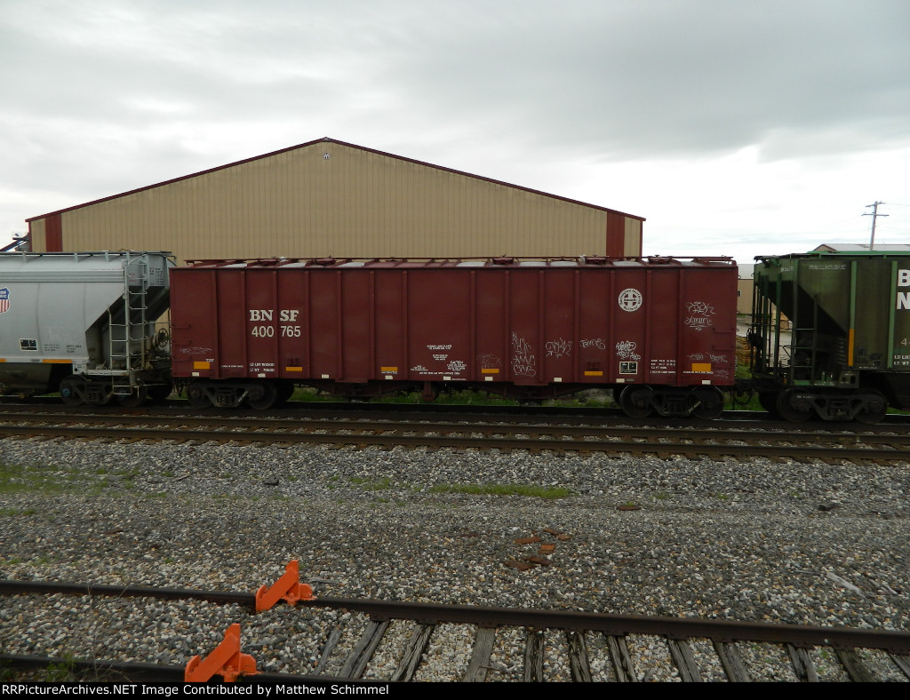 BNSF 400765