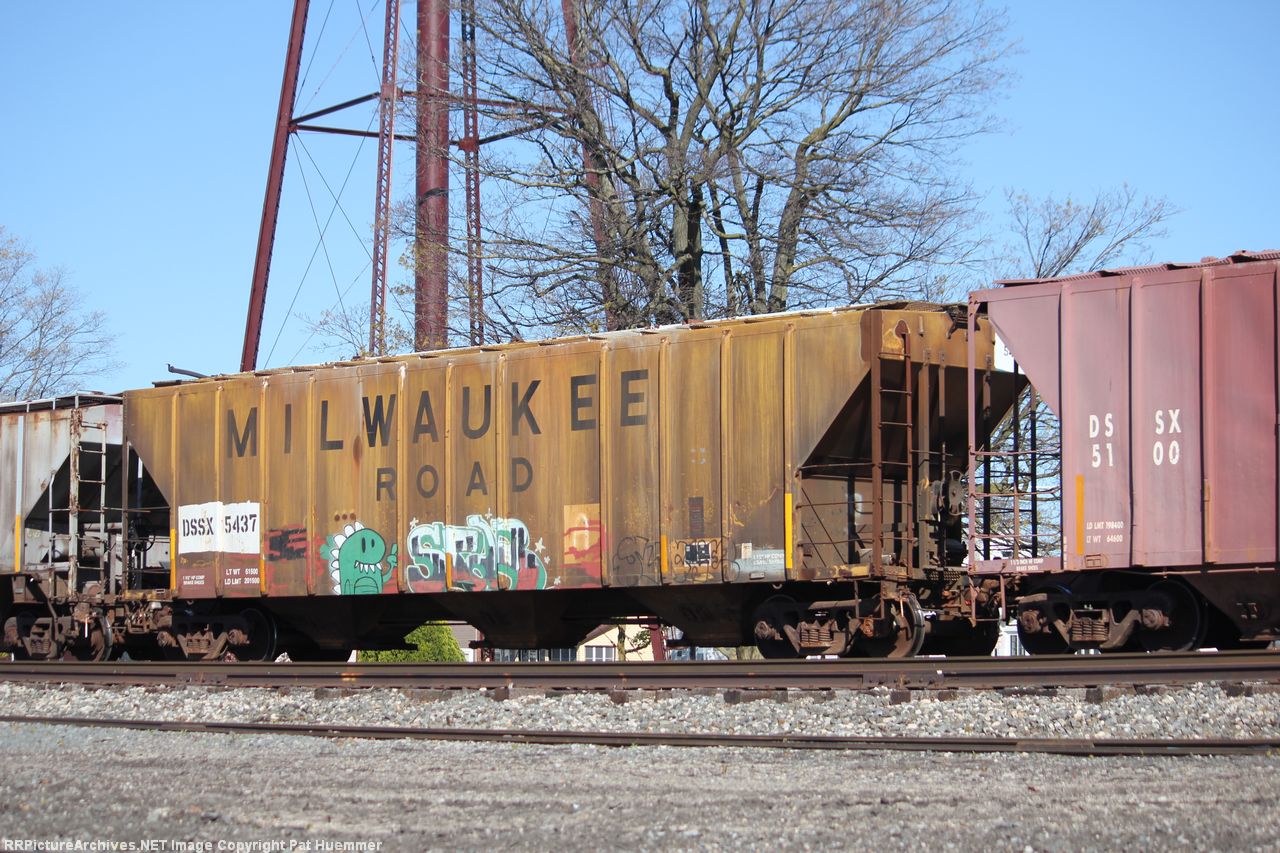 DSSX 5437