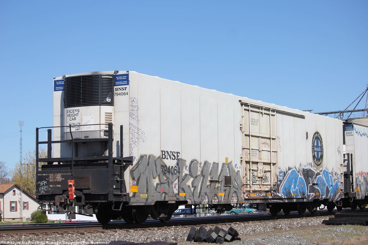 BNSF 794064