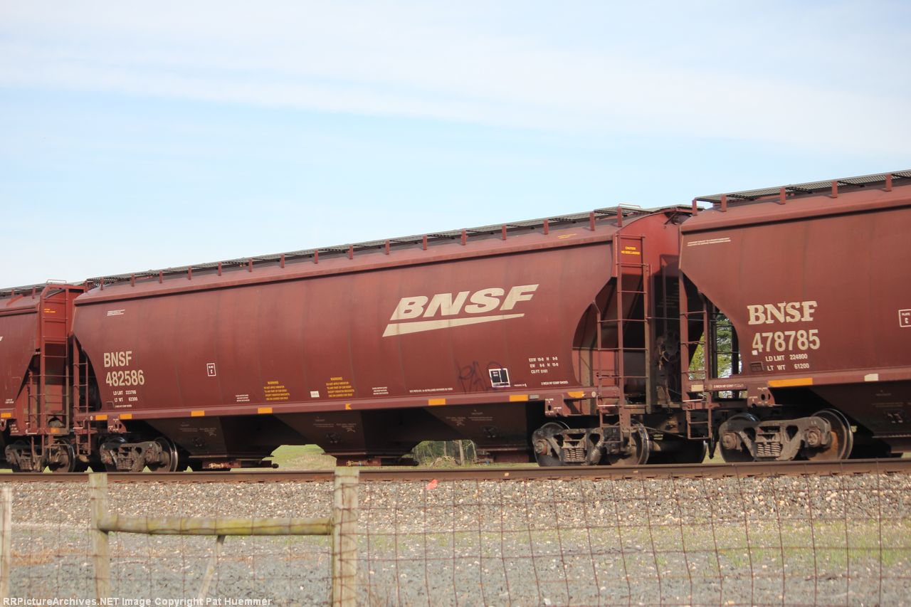 BNSF 482586