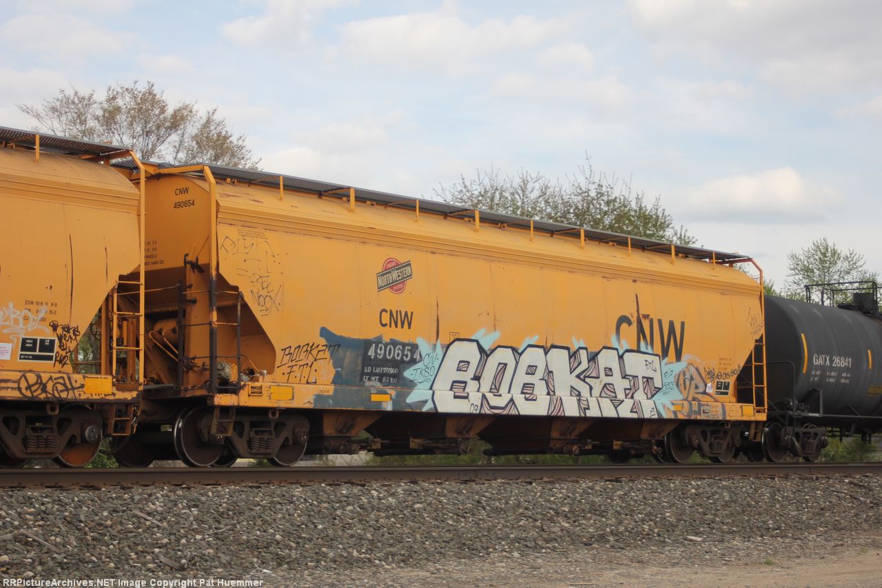 CNW 490654