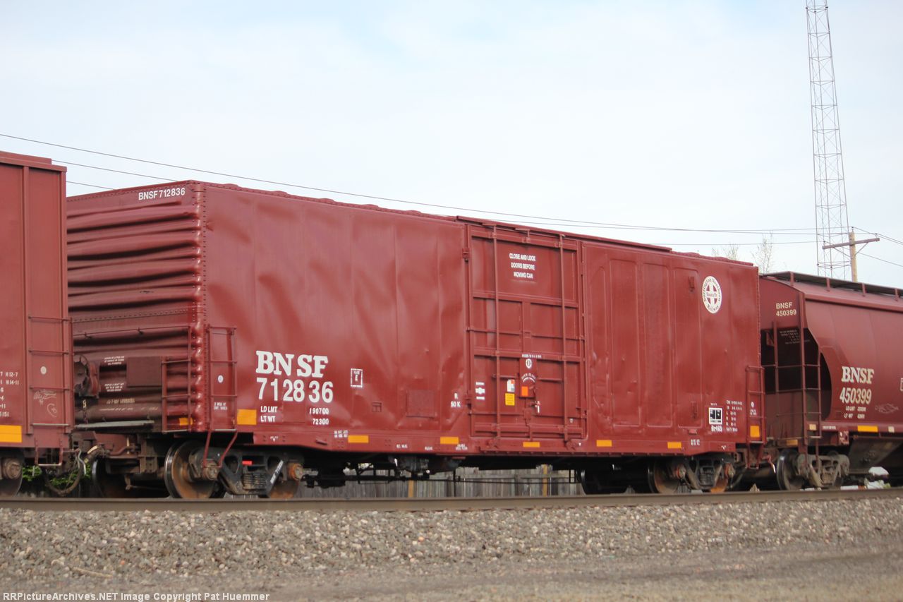BNSF 712836