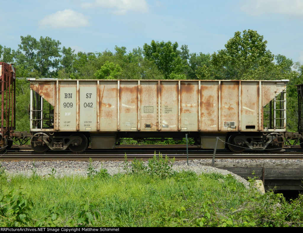 BNSF 909042