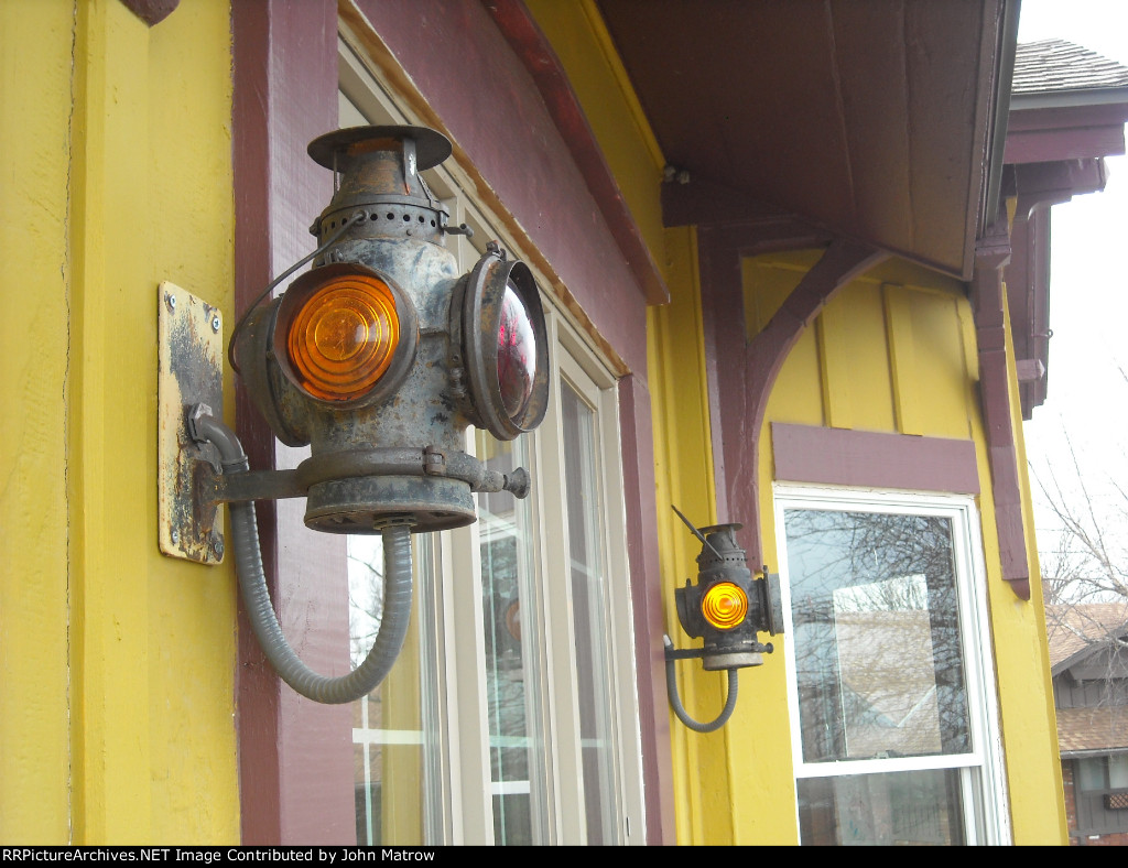 Former ATSF Rose Hill Depot