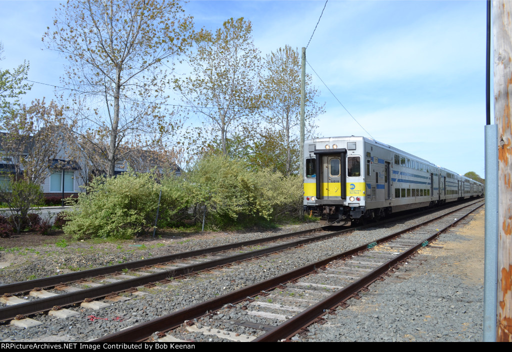 LIRR 5016