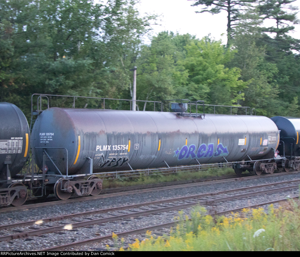 PLMX 135754