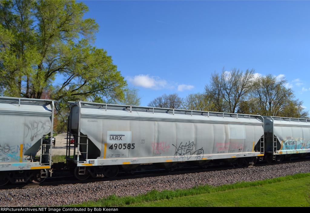 IARX 490585