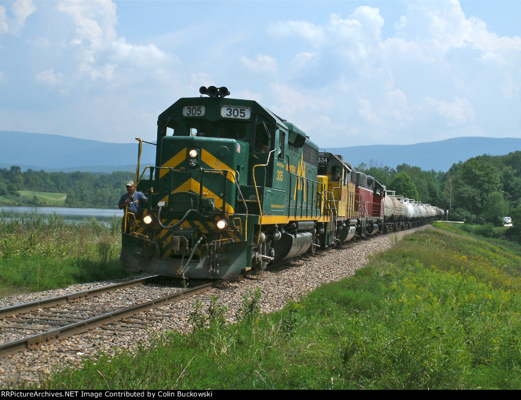 Lake Paran cause way