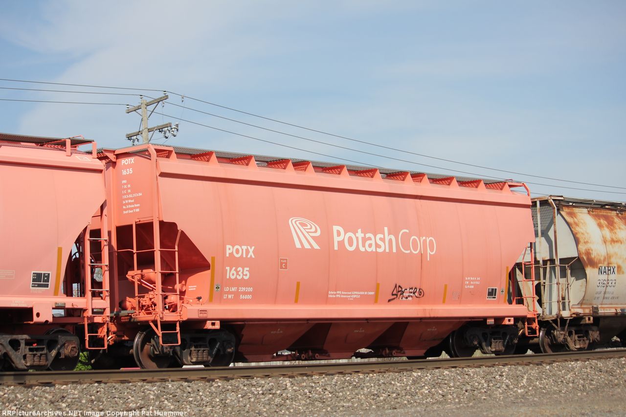 POTX 1635