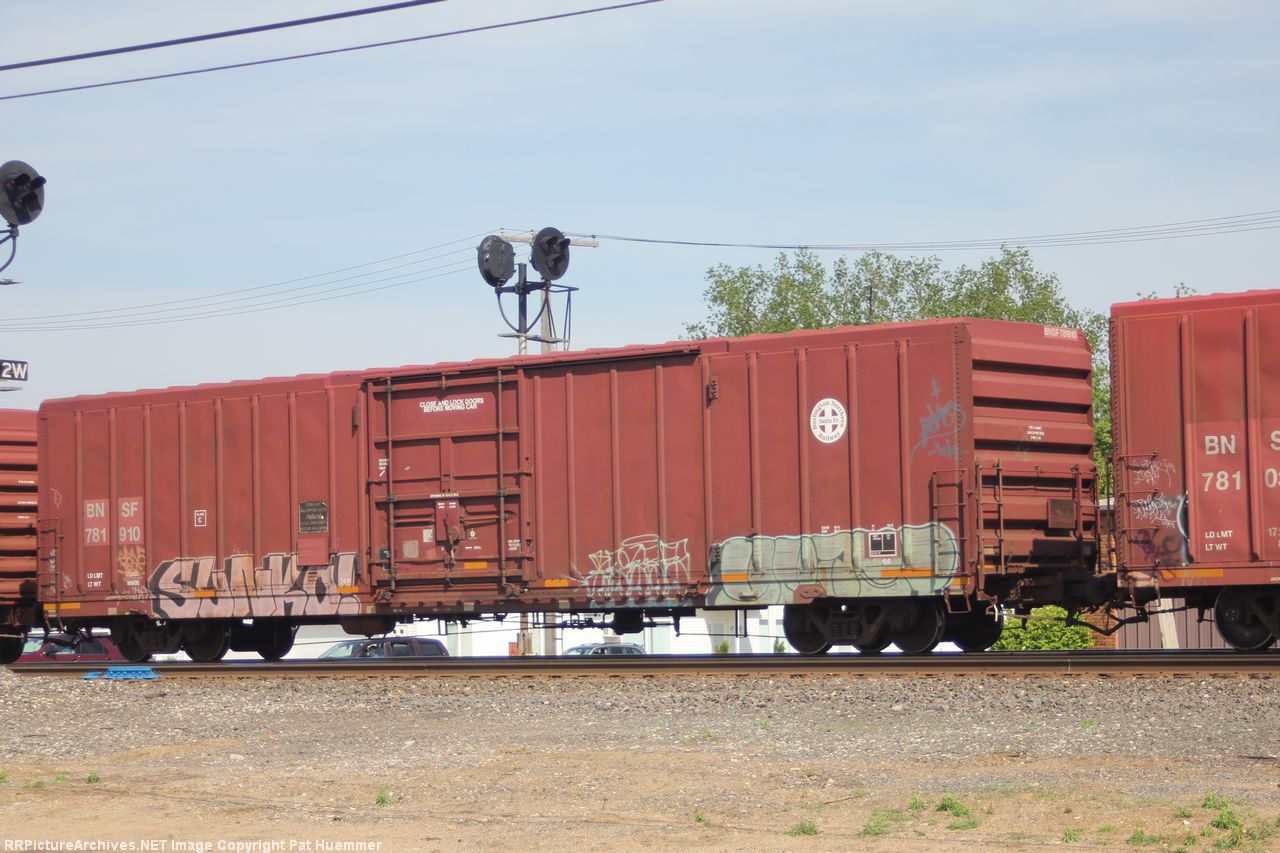 BNSF 781910